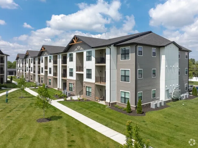 the-sullivan-lake-saint-louis-mo-building-photo (16)