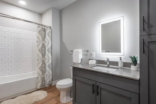 the-sullivan-lake-saint-louis-mo-building-photo (18)