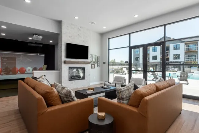 the-sullivan-lake-saint-louis-mo-building-photo (21)